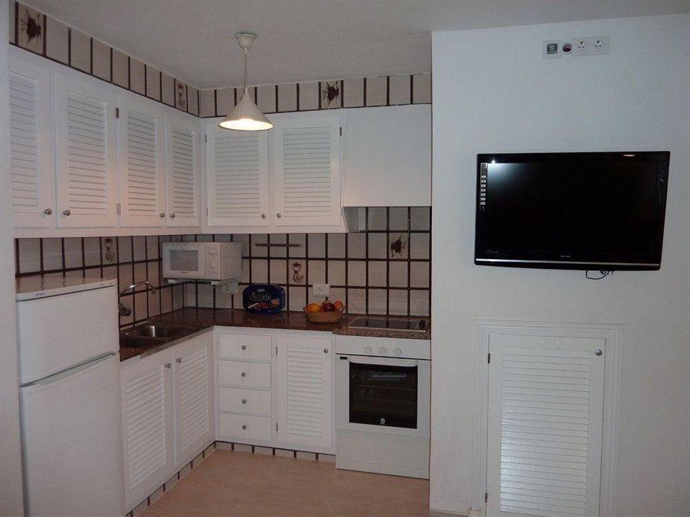 Apartamentos Son Bou Playa Gold Exterior photo