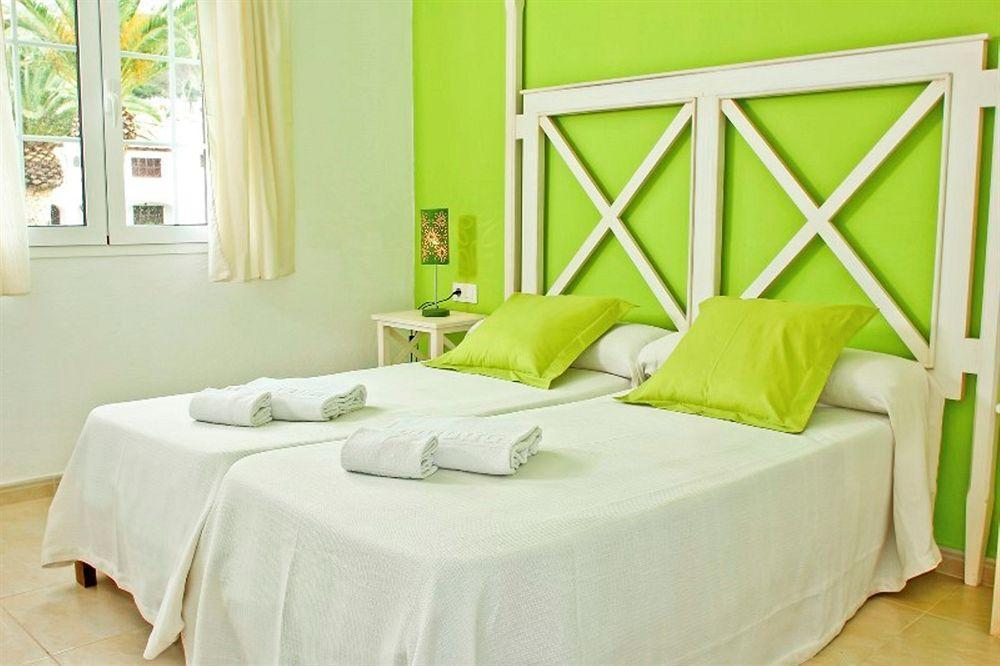 Apartamentos Son Bou Playa Gold Exterior photo