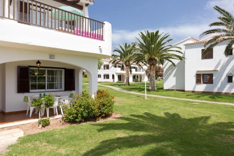 Apartamentos Son Bou Playa Gold Exterior photo